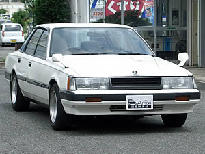 レ！ レパード4DHT2000SGXターボ（PF30） 昭和57年式