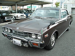 かんくろう グロリア4DHT2800SGL（KP330） 昭和50年式