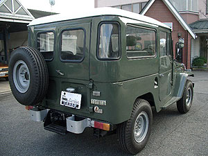 トヨタランドクルーザー（FJ40V） 昭和45年式