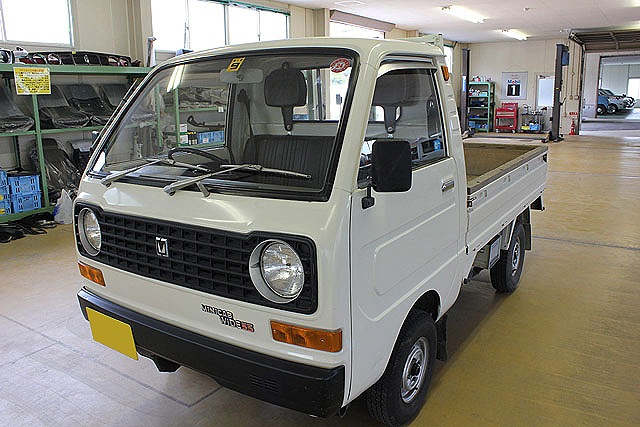 三菱ミニキャブ・ワイド550トラック 昭和52年式