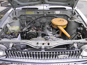 トヨタカローラ2Dセダン1200ハイDX（KE20）昭和47年式