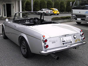 ダットサンフェアレディ2000(SR311) 昭和42年式