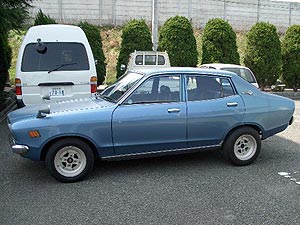 DATSUN  サニークーペ　旧車　ニッサン　ボディー^ 日産： NISSAN HERITAGE COLLECTION｜ダットサンサニー 1200
