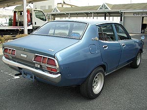 当時物日産210サニーエクセレント　純正ウィンカー　2個セット 当時物日産210サニーエクセレント 純正ウィンカー 2個セット