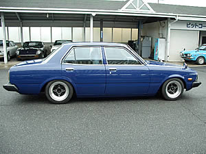 コロナ4Dセダン2000GT（RT122） 昭和52年式