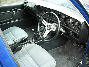 コロナ4Dセダン2000GT（RT122） 昭和52年式