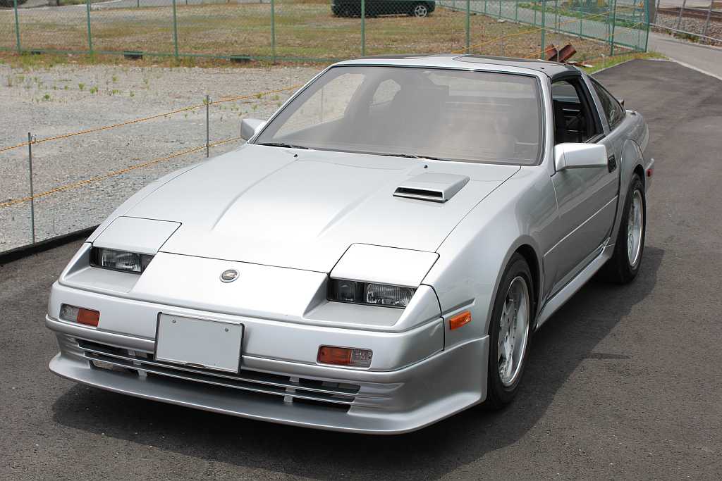 2109年5月25日 日 個人販売依頼車 フェアレディｚ３１ ３００ｚｘ 逆輸入車 を紹介させていただきます アモン旧車倶楽部